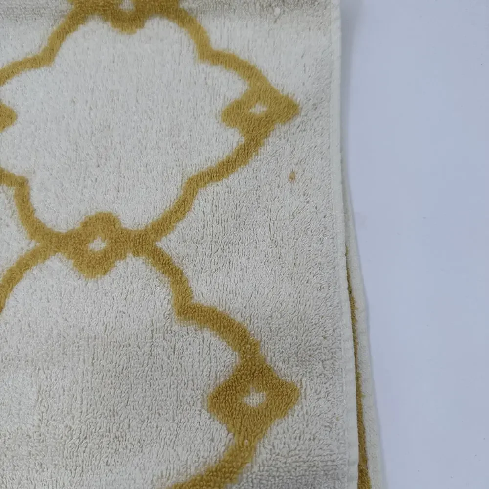 Vintage MCM Gold Yellow Sculpted Fringe Bath/Hand Towel 100% Cotton